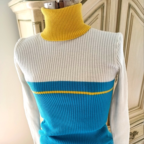 AWESOME AUTHENTIC EARLY 1970S RIBBED COLORBLOCK, TURTLENECK! - Picture 8 of 16